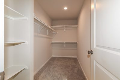 007 photo main bedroom 10272226