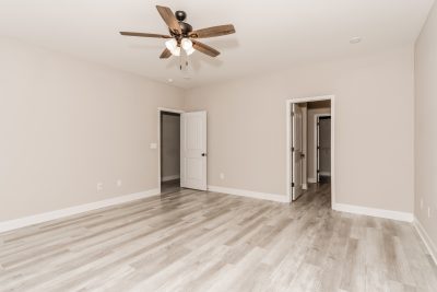 007 photo main bedroom 14542590