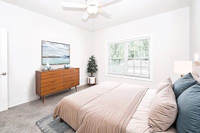 005 photo bedroom 14663820