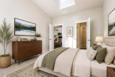 003 photo vs main bedroom 14726024 03