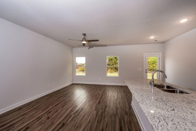 003 Living Room ET42063