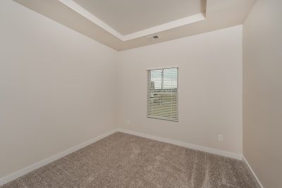 010 Bedroom ET42064