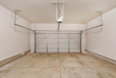 013 photo garage 10045540