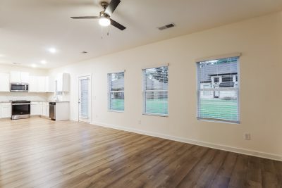 001 photo living room 14020972