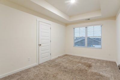 011 photo bedroom 14020965