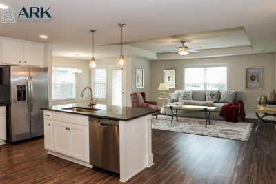 002 Hazel Green AL 173 Cherry Laurel Dr