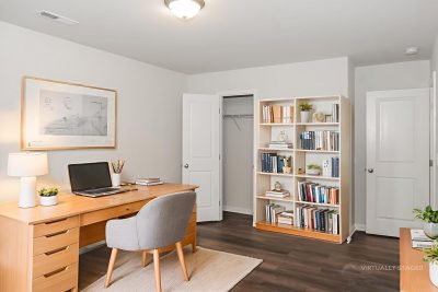 015 photo vs office 15106300