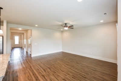 003 Living Room ET21052