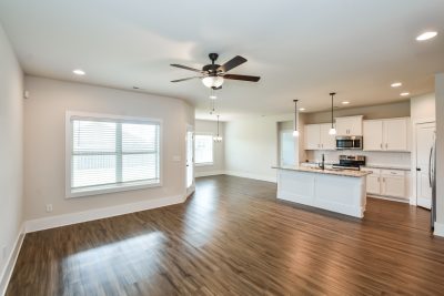 004 Living Room ET21052