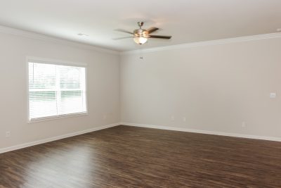 003 Living Room ET11049