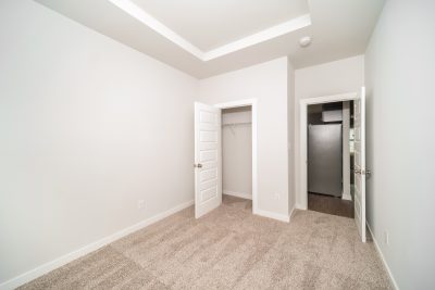 013 Bedroom ET45001