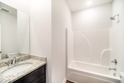 014 Bathroom ET45001