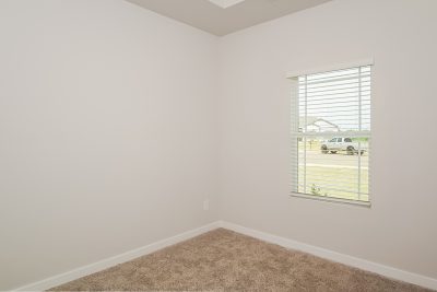 010 Bedroom ET45014