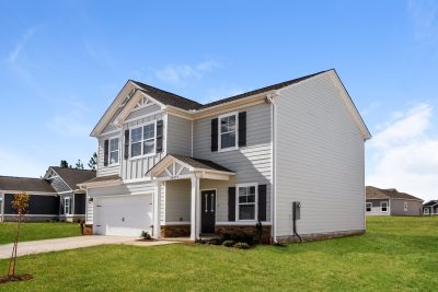 013 Front View 11995671