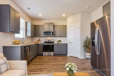 002 photo vs kitchen 15182577