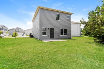 020 Rear View ET42111