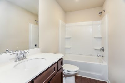 012 photo bathroom 12566605