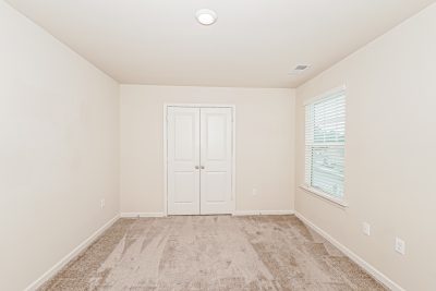 011 photo main bedroom 14616779