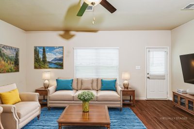 002 photo vs living room 14730290