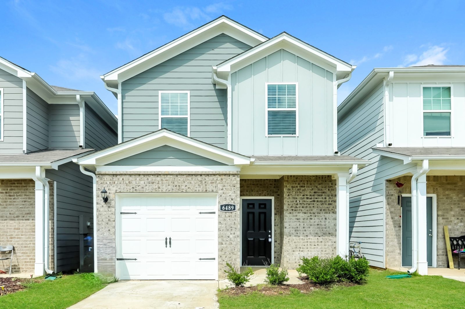 000 photo front view 13041743