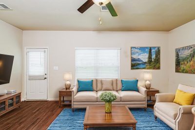 001 photo vs living room 14730290