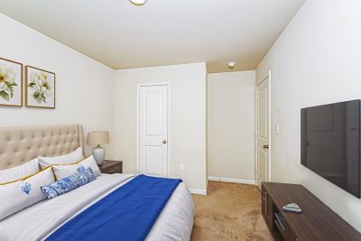003 018 photo vs bedroom 14730289