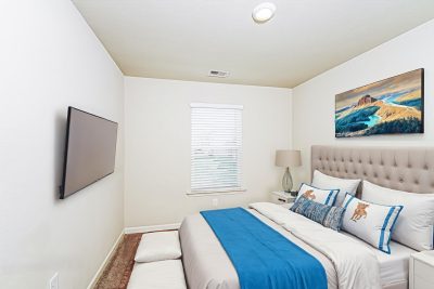 005 photo vs bedroom 14730288