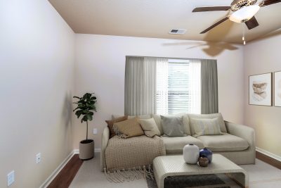 001 Horizons SQFT 1367 STAGED