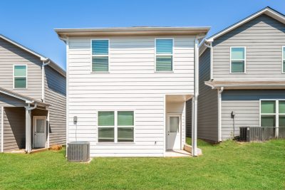 015 Rear View ET31253