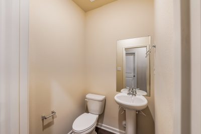 013 Bathroom ET31356