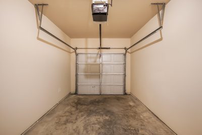 014 Garage ET31356