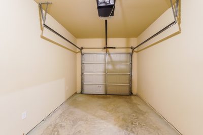 014 Garage ET31357