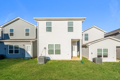 014 photo rear view 12565010