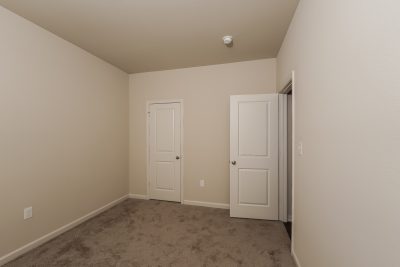 012 Bedroom ET51031