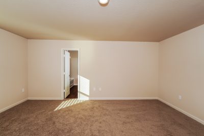 007 Main Bedroom ET51032