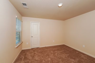 010 Bedroom ET51032