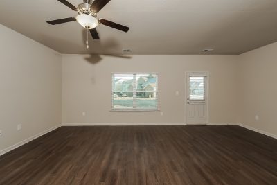 001 photo living room 10371213