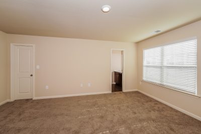 006 photo main bedroom 10388486
