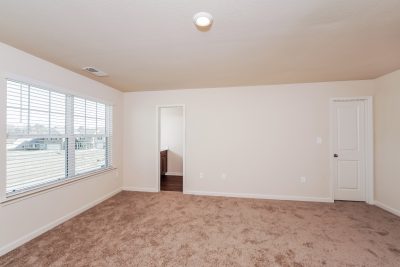 009 Main Bedroom ET51043