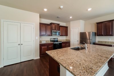 004 Kitchen ET51044
