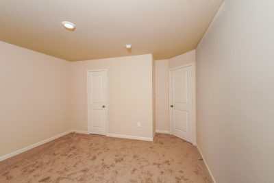 011 Bedroom ET51044
