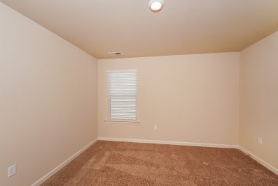 009 Bedroom ET51045