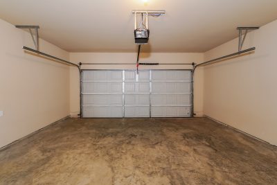 014 Garage ET51045