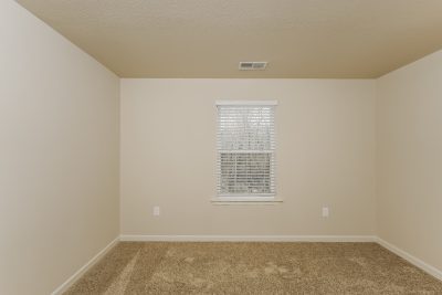 011 Bedroom ET51046