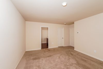 007 photo main bedroom 13226104