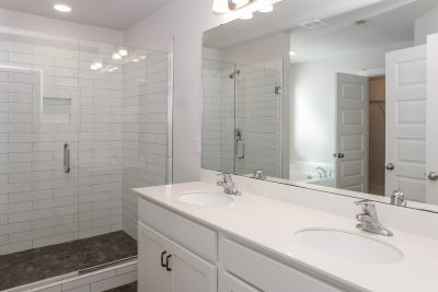 014 photo main bathroom 14855312