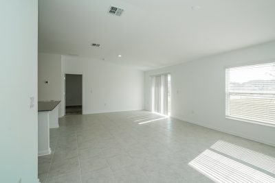 004 photo living room 10147718