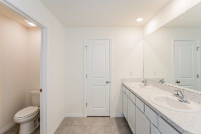 008 Main Bathroom ETA0014