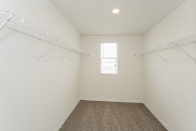 009 Walk In Closet ETA0014