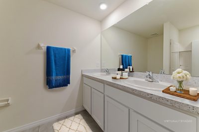 004 photo main bathroom 14648450
